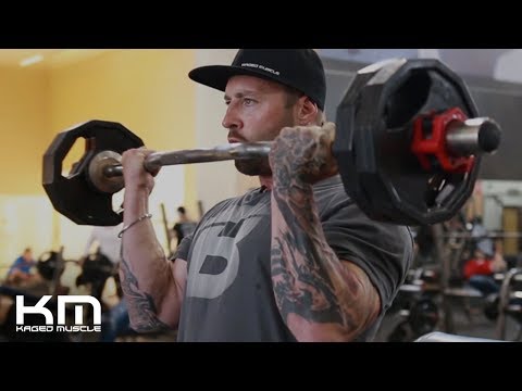 EZ Bar Curls How To Perform Them Correctly